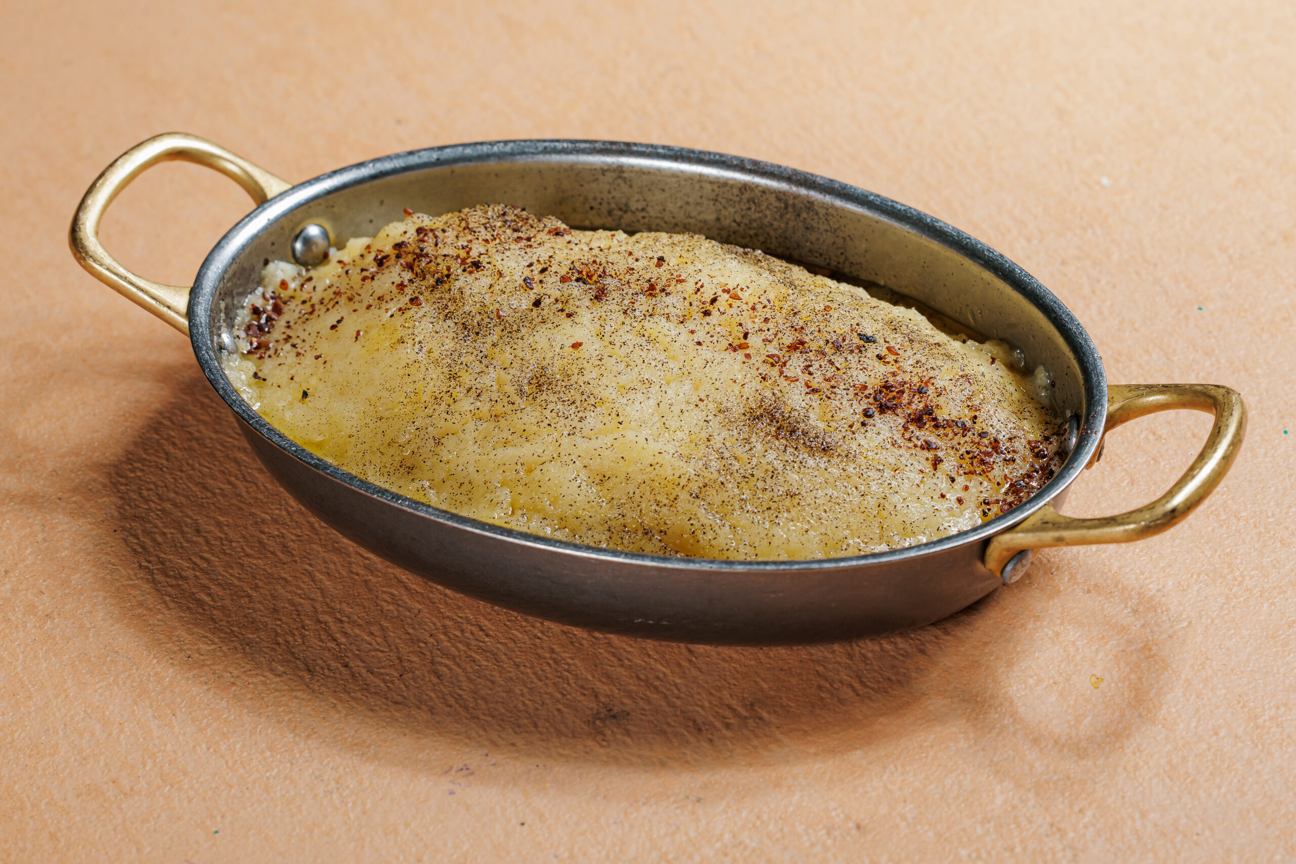 Garlic potato purée